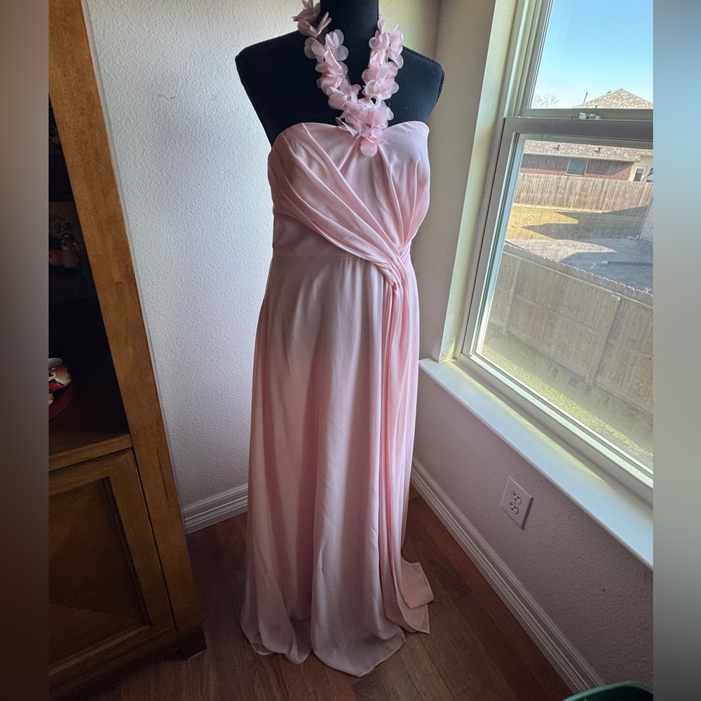 Elegant Pink Strapless Gown